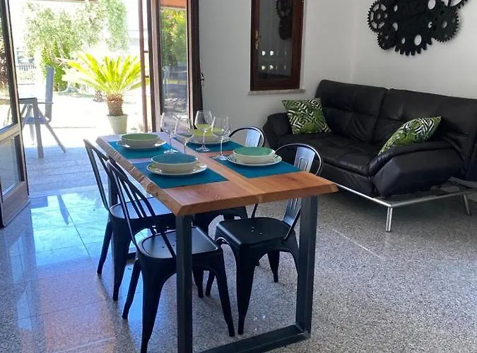House Dory Con Parcheggio Privato Interno Gratis E Internet Lazise