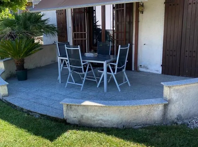 Apartment House Dory Con Parcheggio Privato Interno Gratis E Internet Lazise